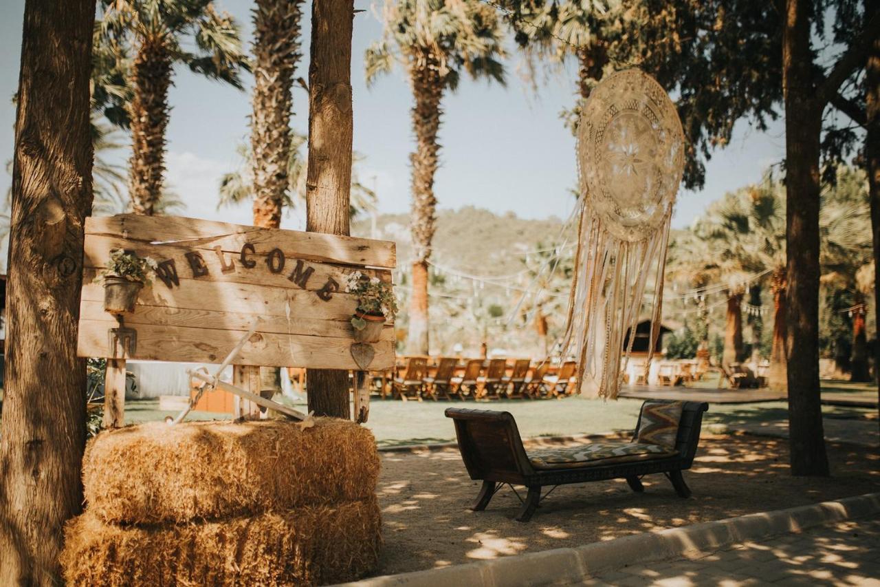 Selvi Beach Hotel Göltürkbükü Buitenkant foto