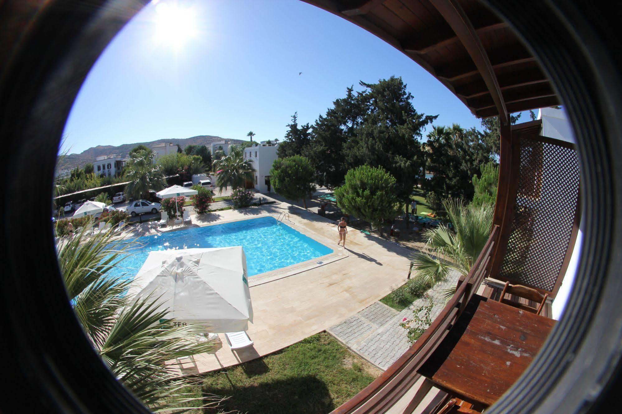 Selvi Beach Hotel Göltürkbükü Buitenkant foto